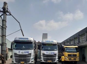 Vận chuyển hàng hóa trên tuyến Bắc - Trung - Nam bằng đường bộ